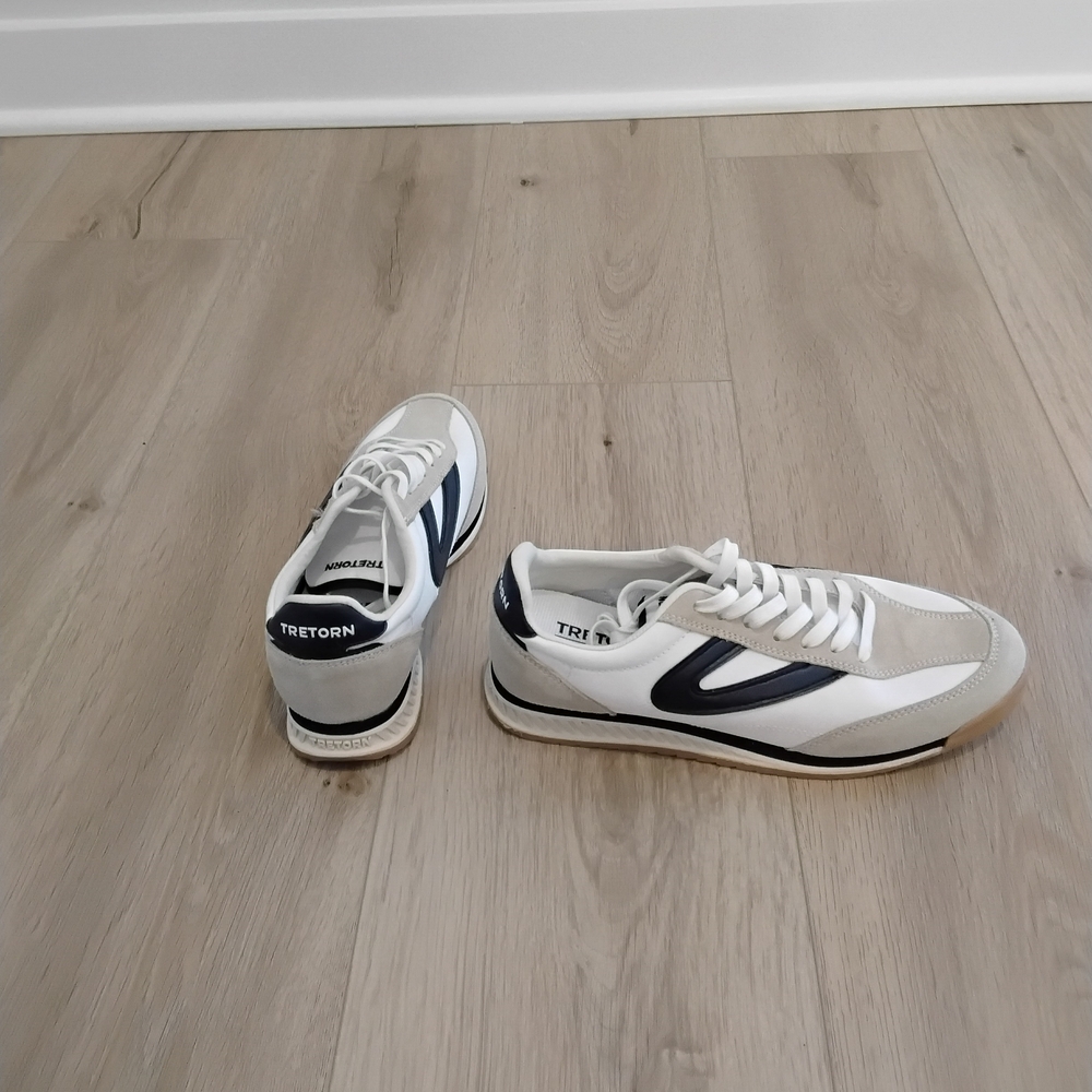 Tretorn Rawlins White & Navy Retro Sneaker | Women’s Size 8.5 | NWOB